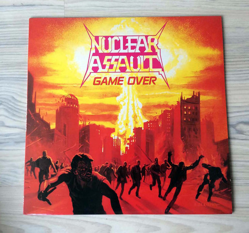 Vinilo Nuclear Assault - Game Over (1ª Ed. Uk, 1986)