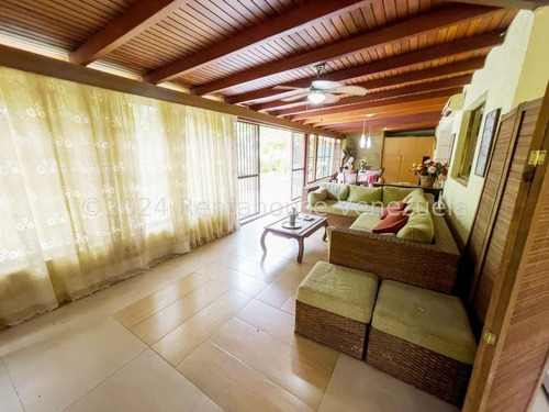 Apartamento Con Terraza Excelente Ubicación!!! En Alquiler La Carlota I