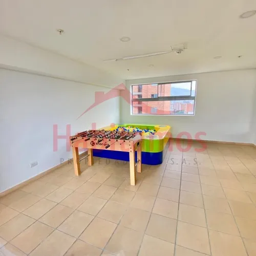 Apartamento En Venta En Medellín - Laureles Cod 68652