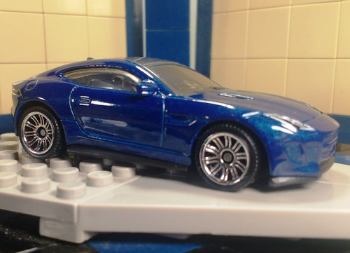 Priviet Exotic Luxury Jaguar F-type Coupe '15 Matchbox Hw 2