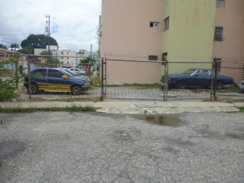 Imagen 10 de 30 de Apartamentos En Venta Zona Centro Barquisimeto 22-15844 @m