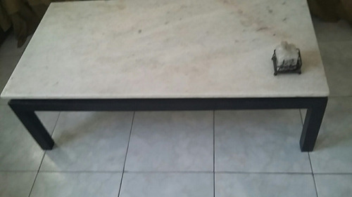 Mesa Ratona Marmol Blanco Minimalista De Diseño Y Madera (Usado)