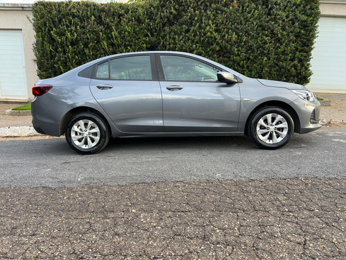 Chevrolet Onix plus 1.0 Lt 4p