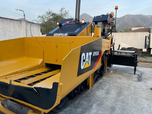 Imagen 5 de 5 de Pavimentadora Caterpilar