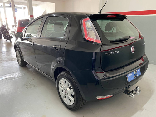 Imagem 6 de 11 de Fiat Punto 1.4 Attractive 8v Flex 4p Manual