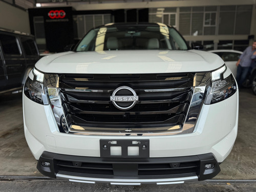 Nissan Pathfinder 3.5 Platinum 4x4 At