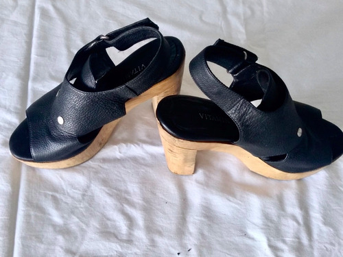 Calzado Mujer Vitamina Cuero Negro Talle 7
