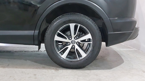 Toyota RAV4 2.5 Le At