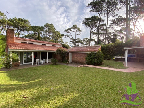 Chalet En Venta En Punta Del Este