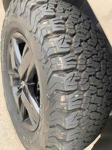 Imagen 6 de 8 de Volkswagen Amarok 2.0 Cd Tdi 180cv 4x2 Highline Pack 2017