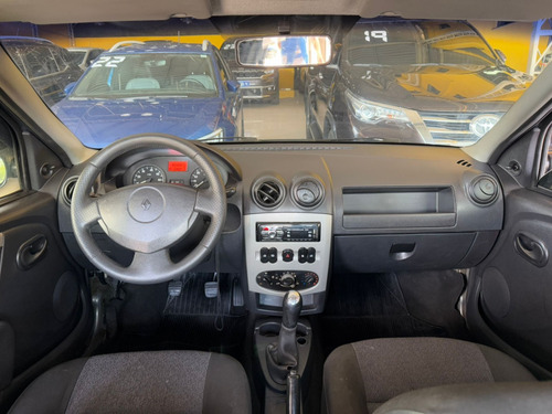 Renault Logan 1.6 EXPRESSION 8V FLEX 4P MANUAL