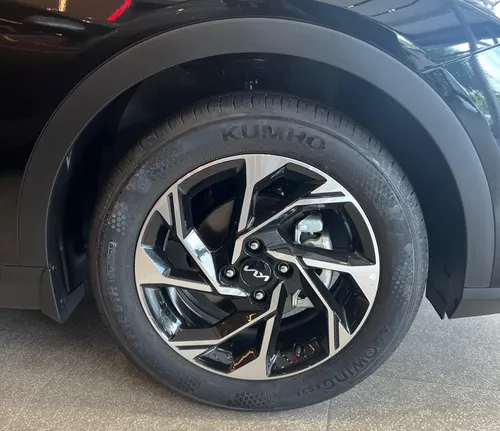 Kia K3 Cross 1.6 Zenith