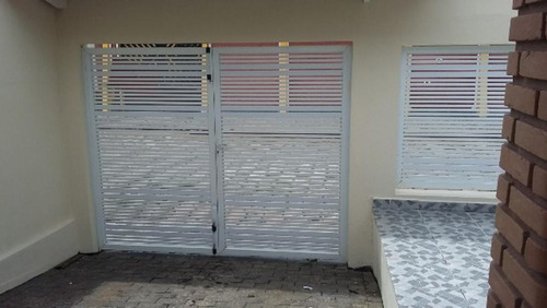 Casa Com Varanda E Quintal No Jamaica Em Itanhaém - 2597 Npc
