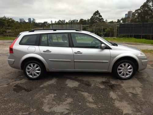 Imagem 3 de 13 de Renault Mégane Grand Tour Dynamique 1.6 16v (flex)