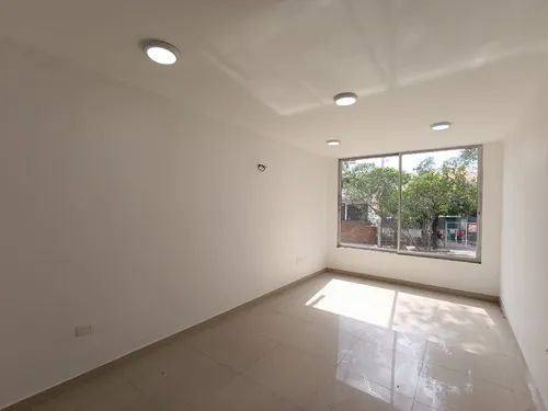 Local En Arriendo En Quinta Oriental. Cod A30482