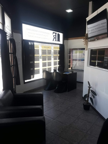 Departamento En Venta 3 Ambientes - Zona Centro- C/dep Y A La Calle Edificio De Categoría, Mar Del Plata.