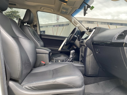 Imagen 15 de 22 de Toyota Prado 3.0 Tx-l
