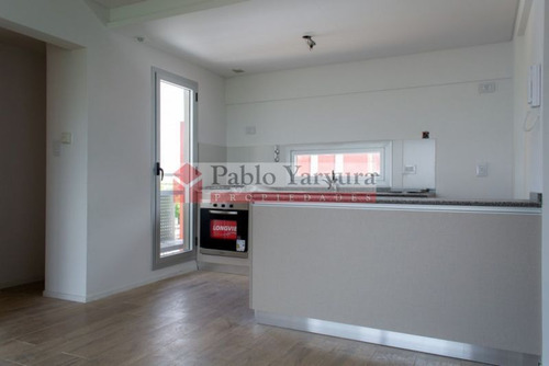 Departamento En Venta En Caseros