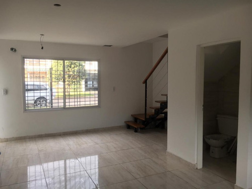 Imagen 10 de 14 de Duplex En Venta En Ituzaingo Norte