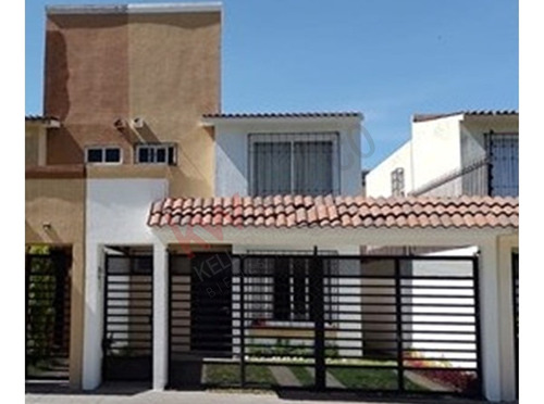 Casa En Venta En Desarrollo Con Amenidades En Las Misiones I A 10 Min Del Aeropuerto De Toluca