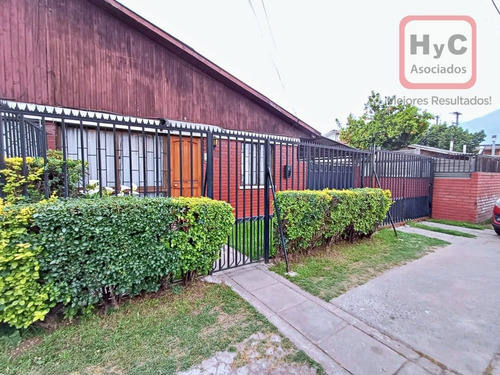 Se Vende Casa De 3 Dormitorios,en La Florida, Pasaje Cerrado