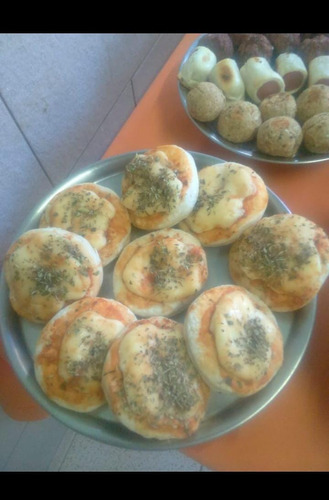 Servicio De Lunch Para 10 Personas.