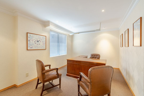 Casa Con Uso De Suelo Para Oficina En Venta , Pedregal