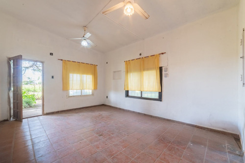 Casa 3 Dormit. Con Amplio Terreno En Bº Los Conquistadores - Sauce Viejo