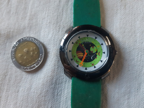 Reloj Beneton Verde Plateado Varios (Usado)