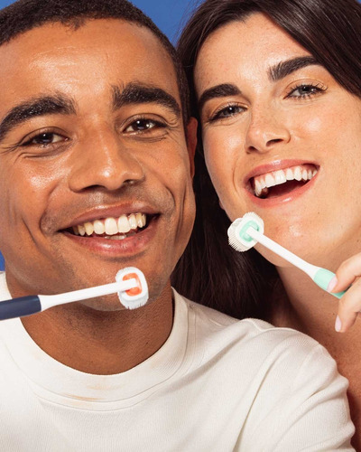 Cepillo Dental Balene - Suave Color Azul