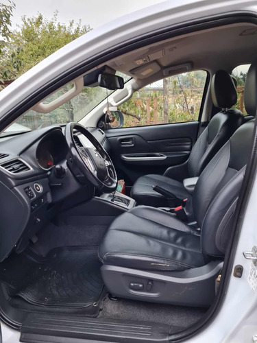 Imagen 6 de 14 de Mitsubishi Dakar Hp Full, Automatica