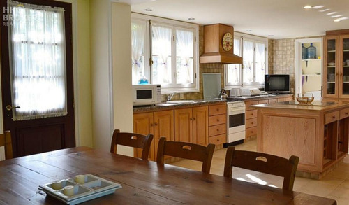 Imagen 12 de 30 de Hermosa Casa En Venta Y Alquiler En El Corazón De San Rafael - Punta Del Este - Punta Del Este San Rafael