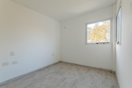 Imagen 19 de 30 de Departamento En Venta 2 Ambientes Con Cochera - Lomas De Zamora