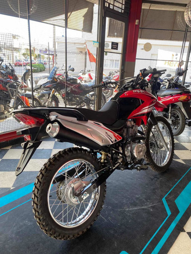 Imagen 10 de 17 de Corven Triax 200 R3