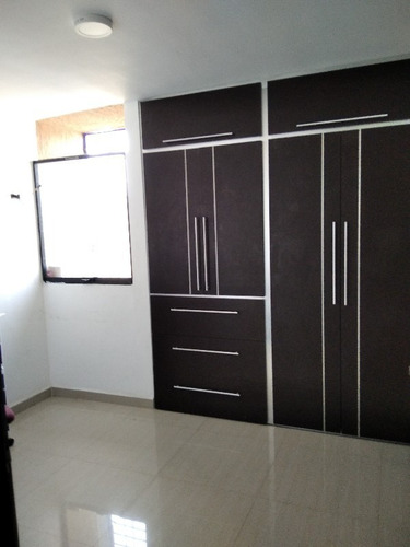 Imagen 4 de 9 de José Colmenares Vende | Penthouse En Res. Valle Topacio (al4-vpsd)