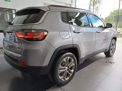 Jeep Compass LONGITUD 1.3