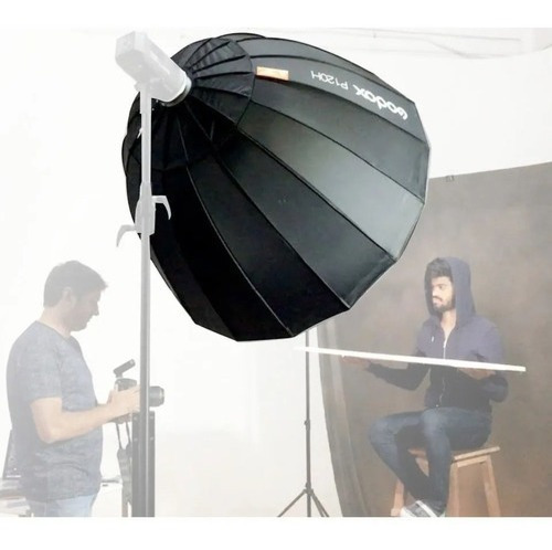 Imagem 3 de 4 de Softbox P120h Parabólico Godox 120cm Flashes Tocha Bowens