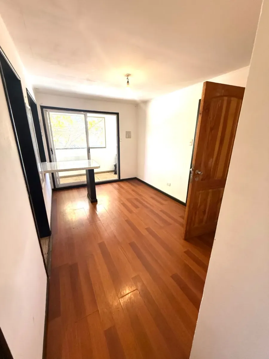 Imagen 2 de 13 de Arriendo Departamento 1 Dormitorio Metro Rojas Magallanes