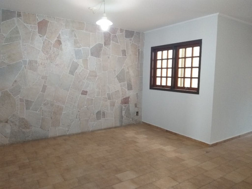 Imagem 1 de 30 de Sobrado Com 3 Dormitórios À Venda, 400 M² Por R$ 870.000 - Santa Cruz - Rio Claro/sp - So0111