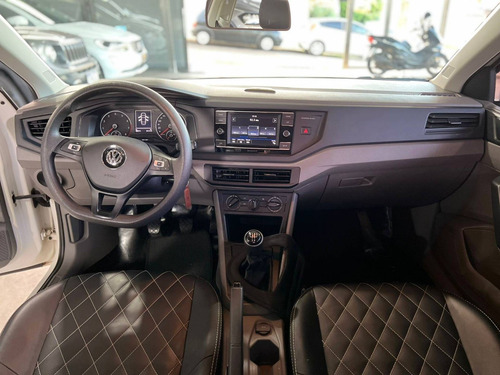Imagem 6 de 9 de Volkswagen Virtus 1.6 Msi Total Flex Manual