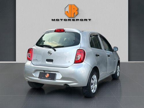 Nissan March 1.0 S 12V FLEX 4P MANUAL