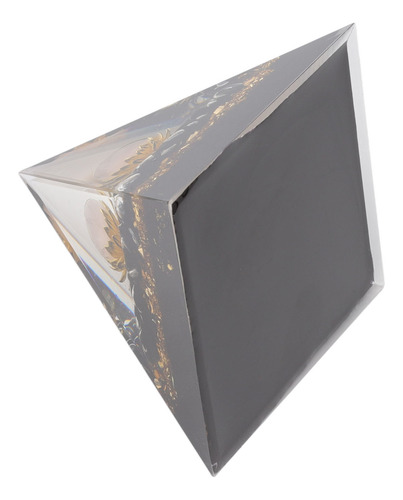 Crystal Pyramid Orgone Pyramid Promueve