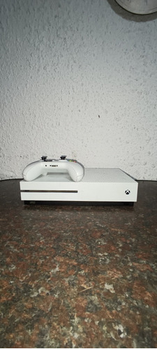 Xbox One S 1 Tb + 1 Control Y Fifa 19 