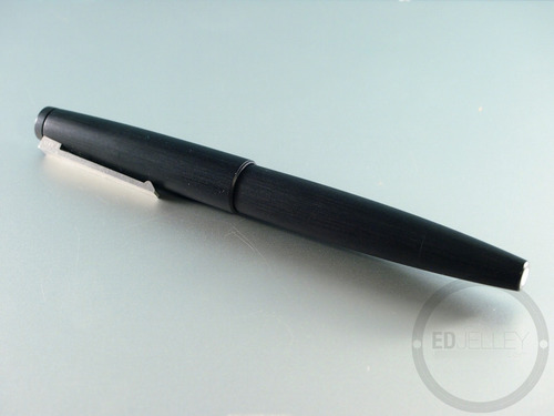 Lapicera Pluma Lamy 2000 Metal Black - Medium