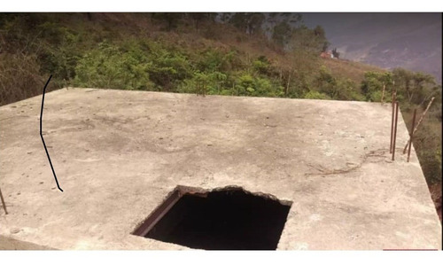 Imagen 2 de 8 de Terreno El Junquito Km. 13 Urb. Lo Haticos