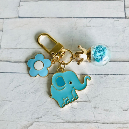 Imagen 4 de 7 de Llavero Elefante Azul Bebe Nacimiento, Bautizo