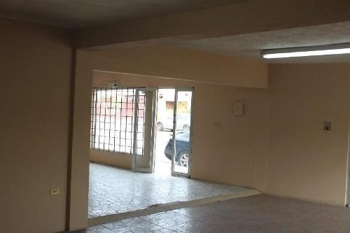 Se Venden Departamentos Con Local Comercial En Junta De Los Ríos.