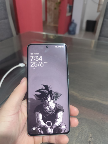 Celular Xiaomi Poco X7 5g Dual Sim 256gb Verde 8ram 50mpx Verde (Usado)