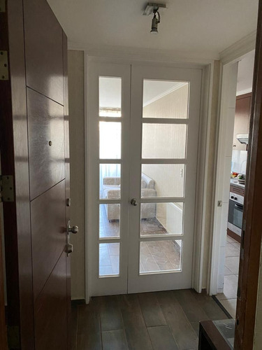 Departamento En Venta! Ubicado En Av. Irarrázaval 2042 Piso4