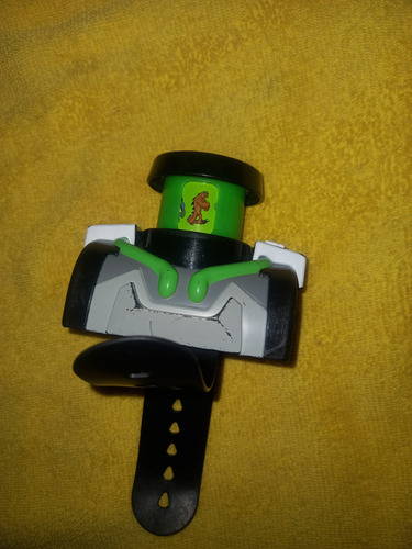 Reloj Omnitrix Omni Strike De Ben 10 (de Uso) (Usado)